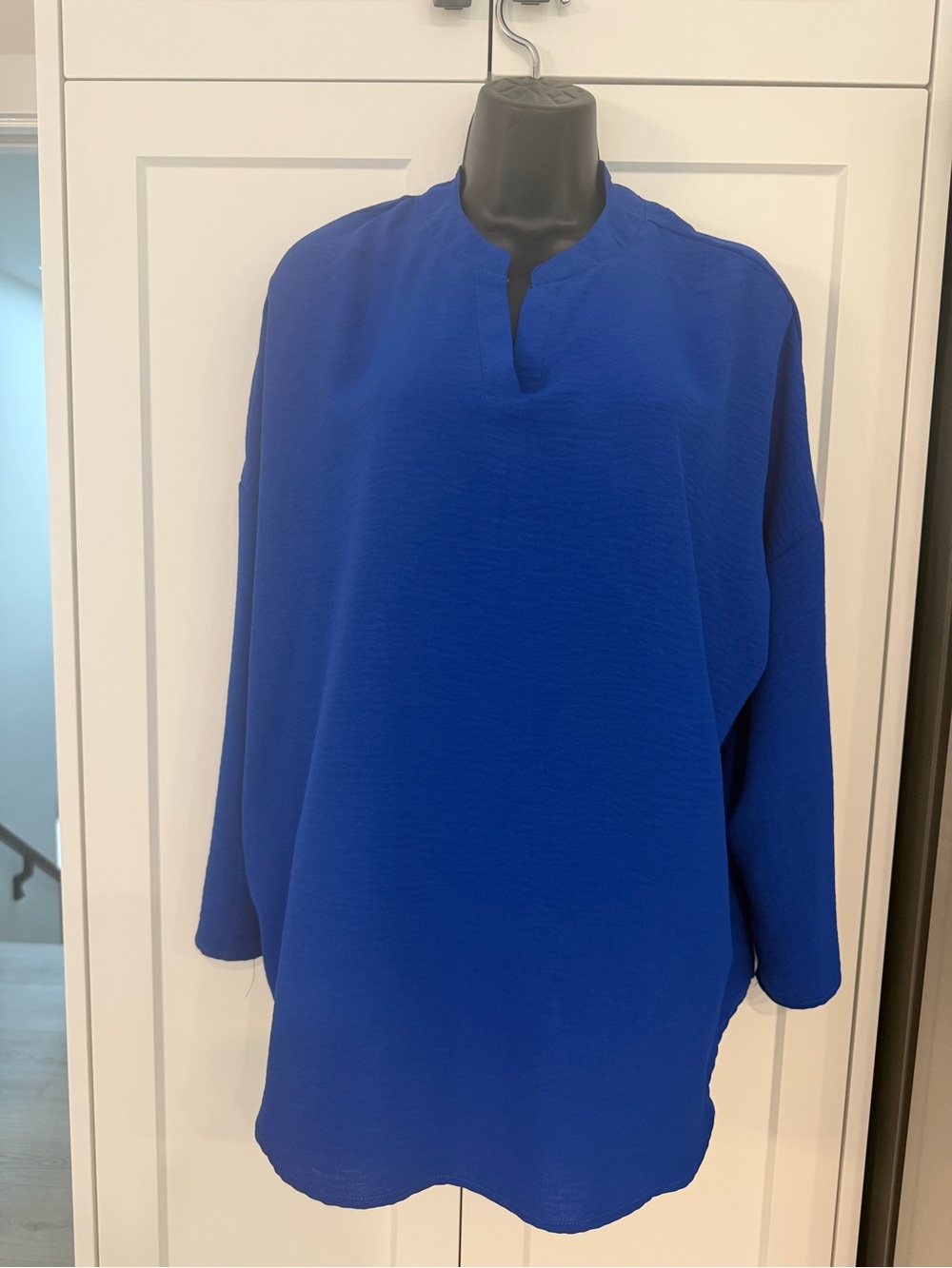 Men's Royal Blue Long-Sleeve Pullover Shirt
